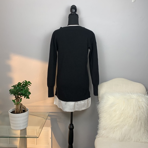White House Black Market V-Neck Sweater - Picture 2 of 5